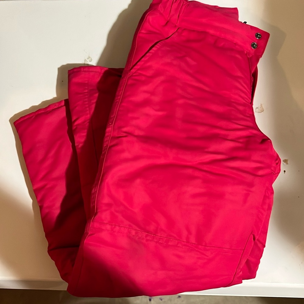 Falls Creek snow pants. Size 7-8. Perfect shape minus a little rub at bottoms.
